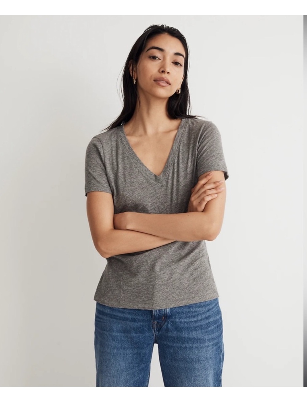 Madewell V-Neck Short Sleeve Tee in Heather Gray